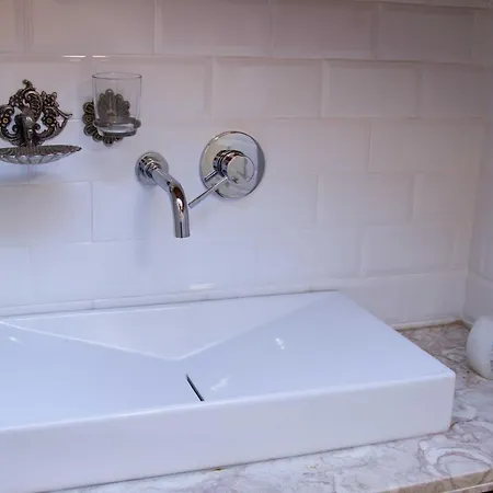 Romantic El Corte Ingles 2 Апартаменти Лісабон