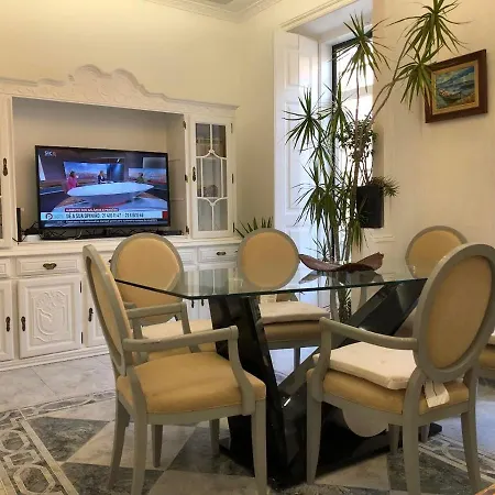 Romantic El Corte Ingles 2 Lisbona